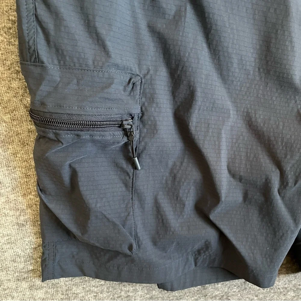 Roundtree & Yorke Navy Classic Fit Performance Cargo Shorts
